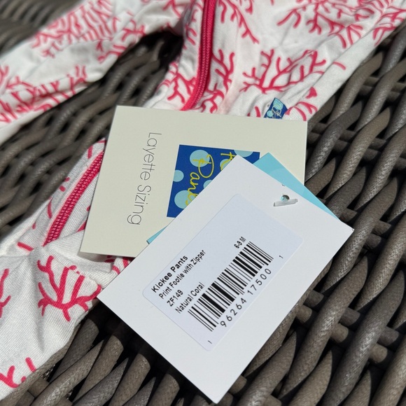Kickee Pants Coral Print Zip-Up Footie - Size 6-9 months - NWT - Picture 14 of 16
